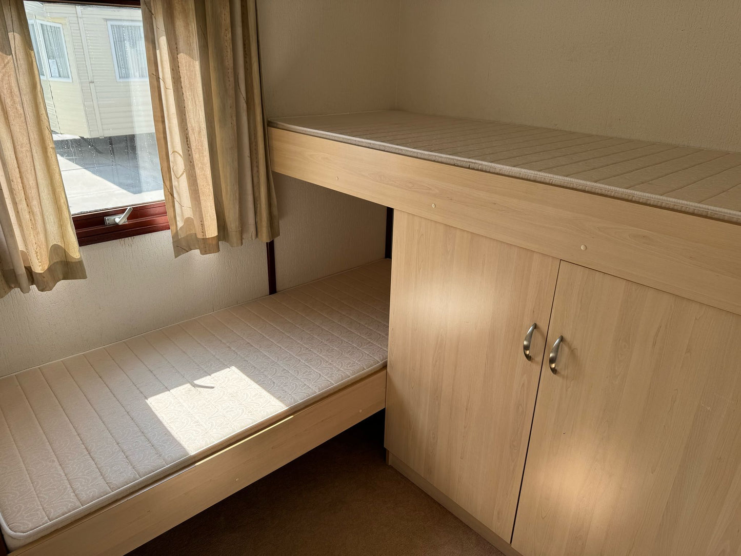 Duntep chalet - 10.00 x 4.00 - 2 slaapkamers