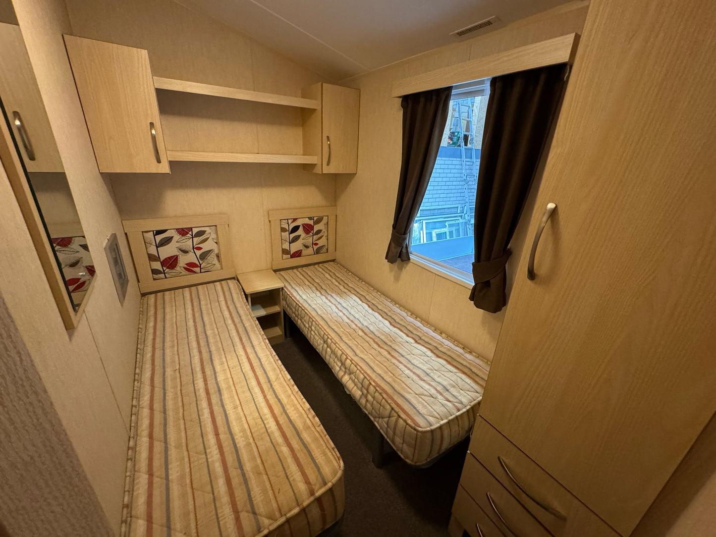 Willerby Rio Gold - 10.50 x 3.70 - Gereserveerd!