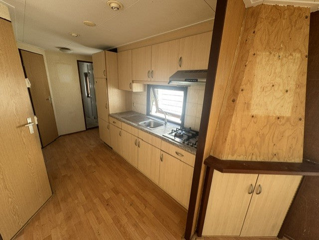 ** Chalet 10 x 3.90 2 slaapkamers 7000,-**