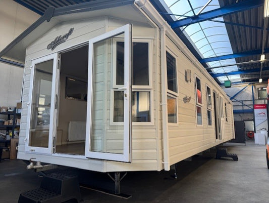 ** Abi ashcroft 1180 x 3.80 2 slaapkamers 26.950,-*