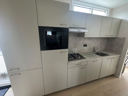 Onderhoudsarm chalet/mantelzorgwoning 12.60 x 4.30 nieuw!