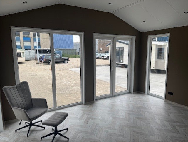 Mantelzorgwoning 50M2 zeer solide en stijlvol.